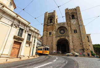 Excursão de elétrico pelas colinas de Lisboa