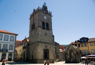 Igreja de Nossa Senhora da Oliveira em Guimarães