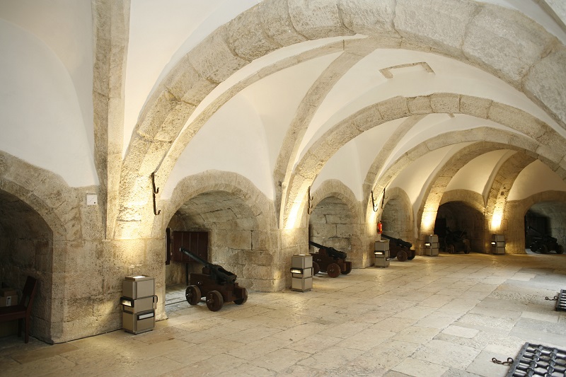 Interior da Torre de Belém em Lisboa