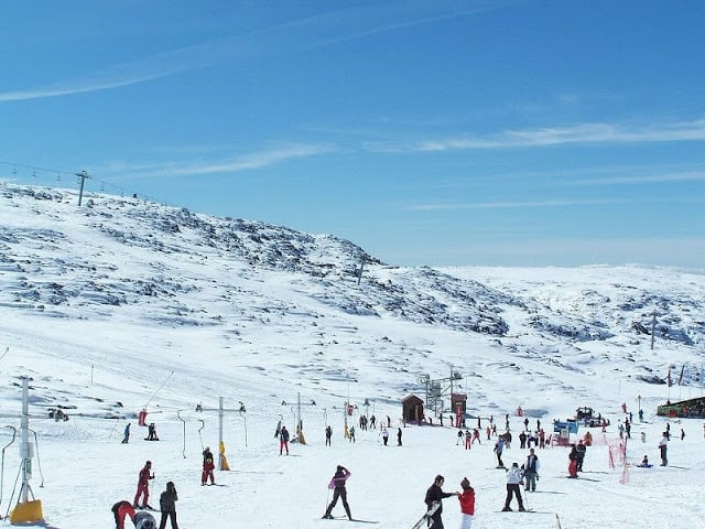 Quando e onde esquiar em Portugal